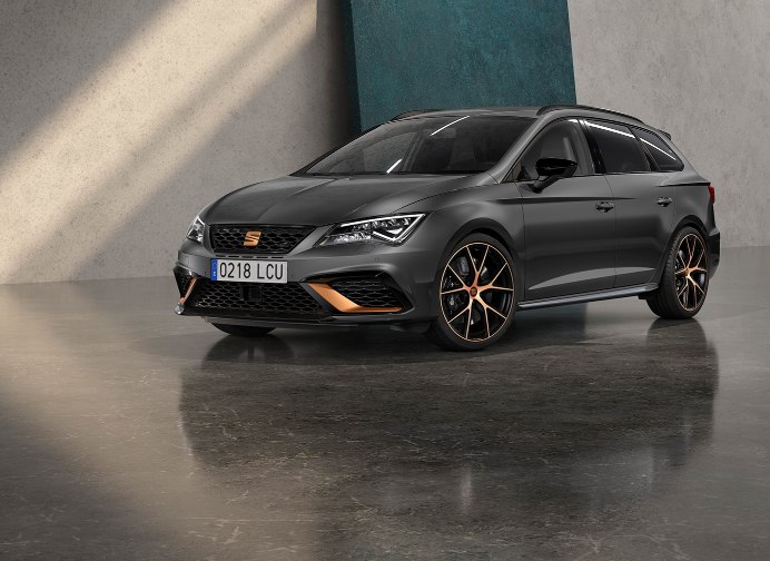 Leon CUPRA R Estate Stoke SEAT & Barlow Motors